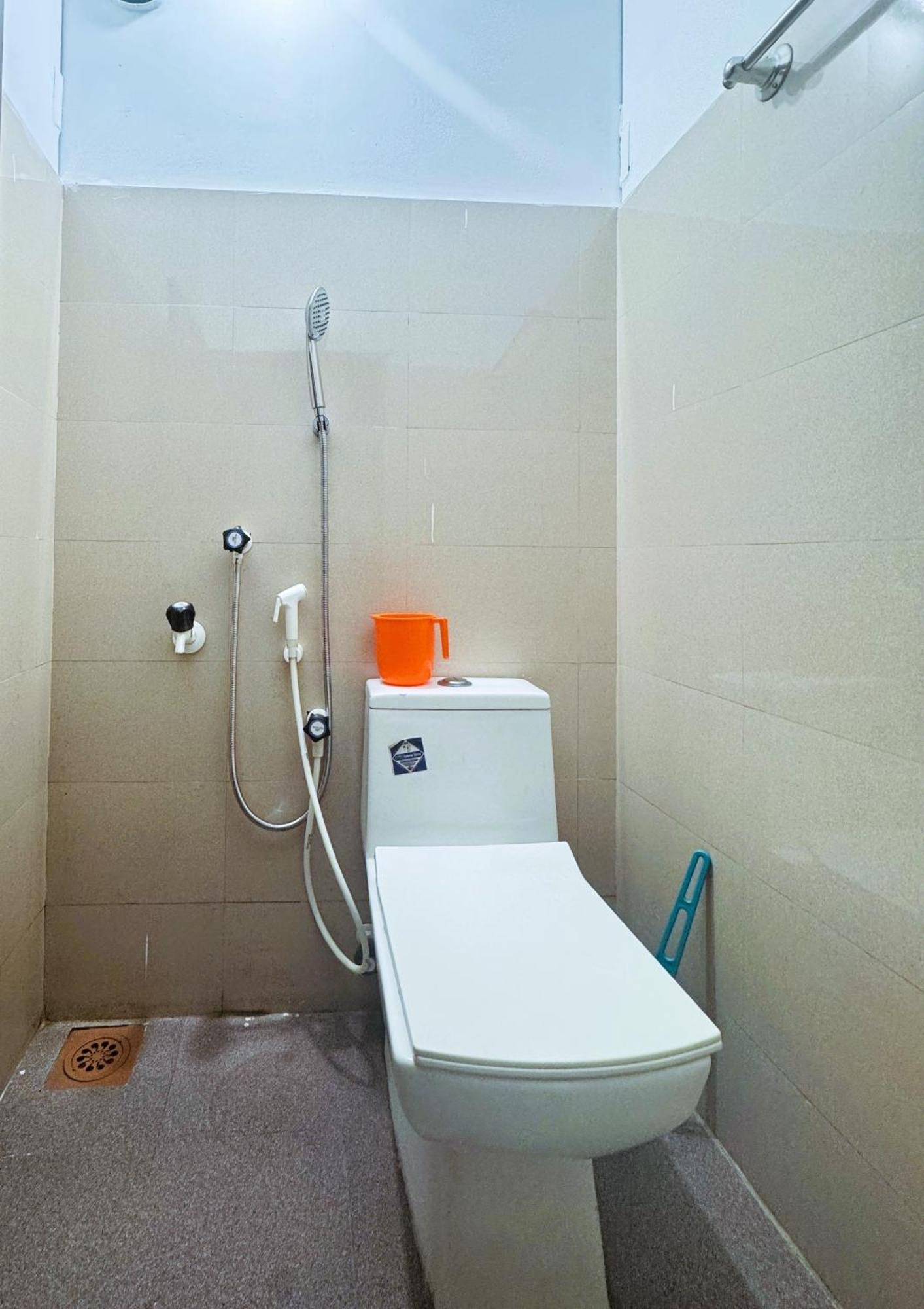 Vcs Apartments Parassinikadavu Parassinikkadavu Zimmer foto